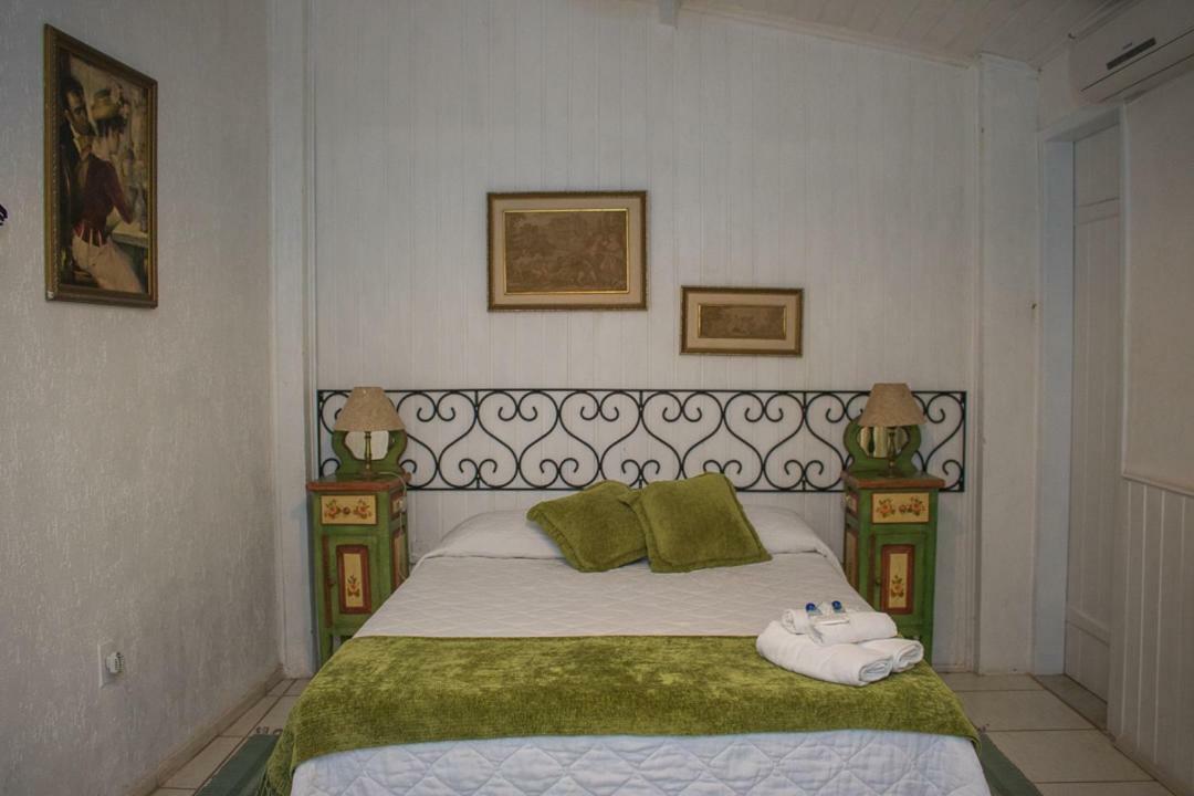 Pousada Hospedaria Da Villa Tiradentes Buitenkant foto